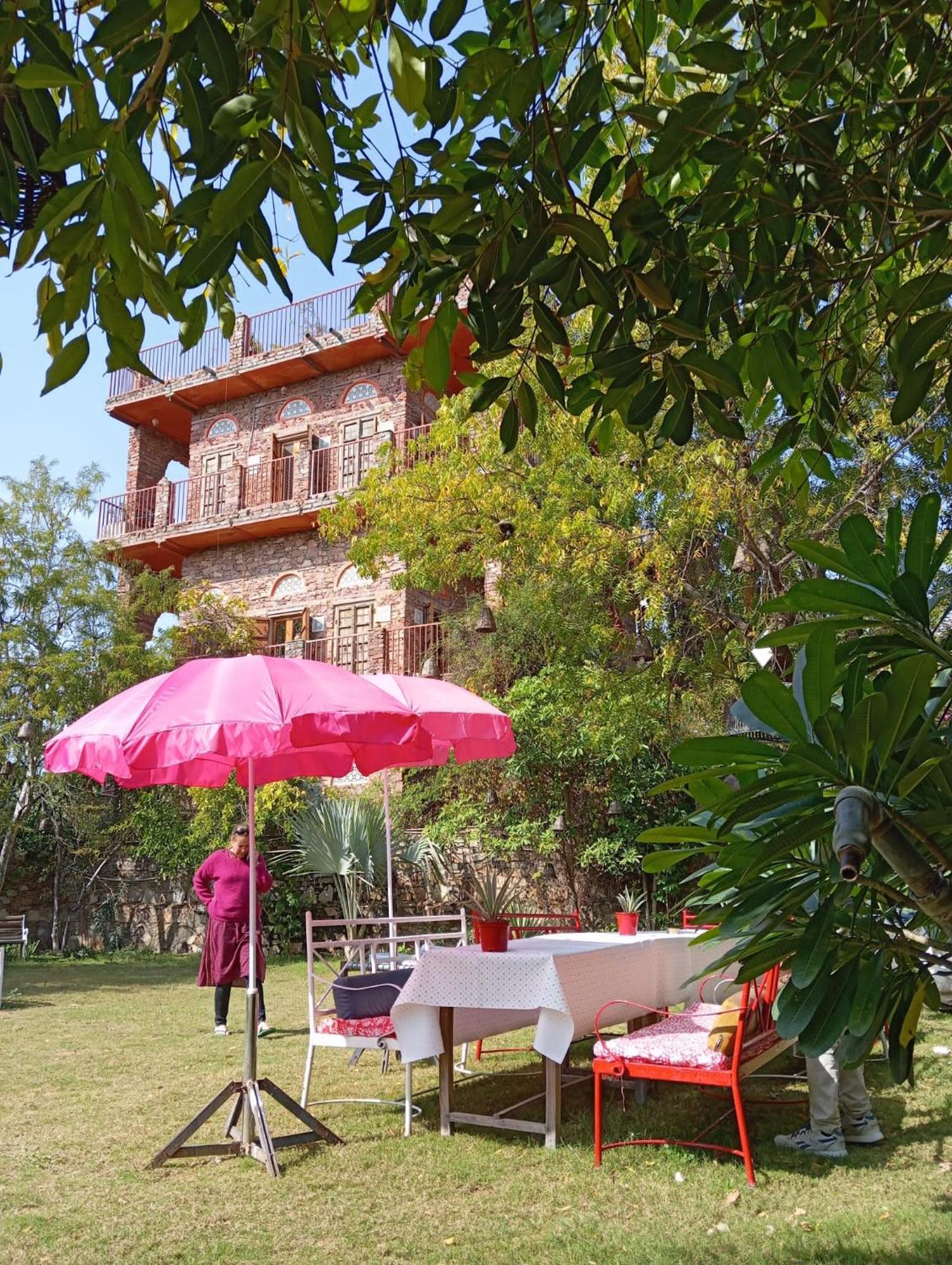 The Secret Garden Bed & Breakfast Pushkar Ngoại thất bức ảnh